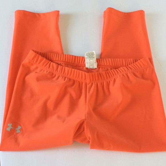 Under armour thighs capris like new - Picture 2 of 8
